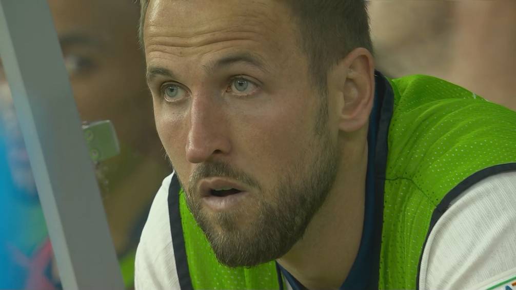 大比分获胜引发热议！，凯恩在中国队比赛中领先优势明显全场沸腾不已