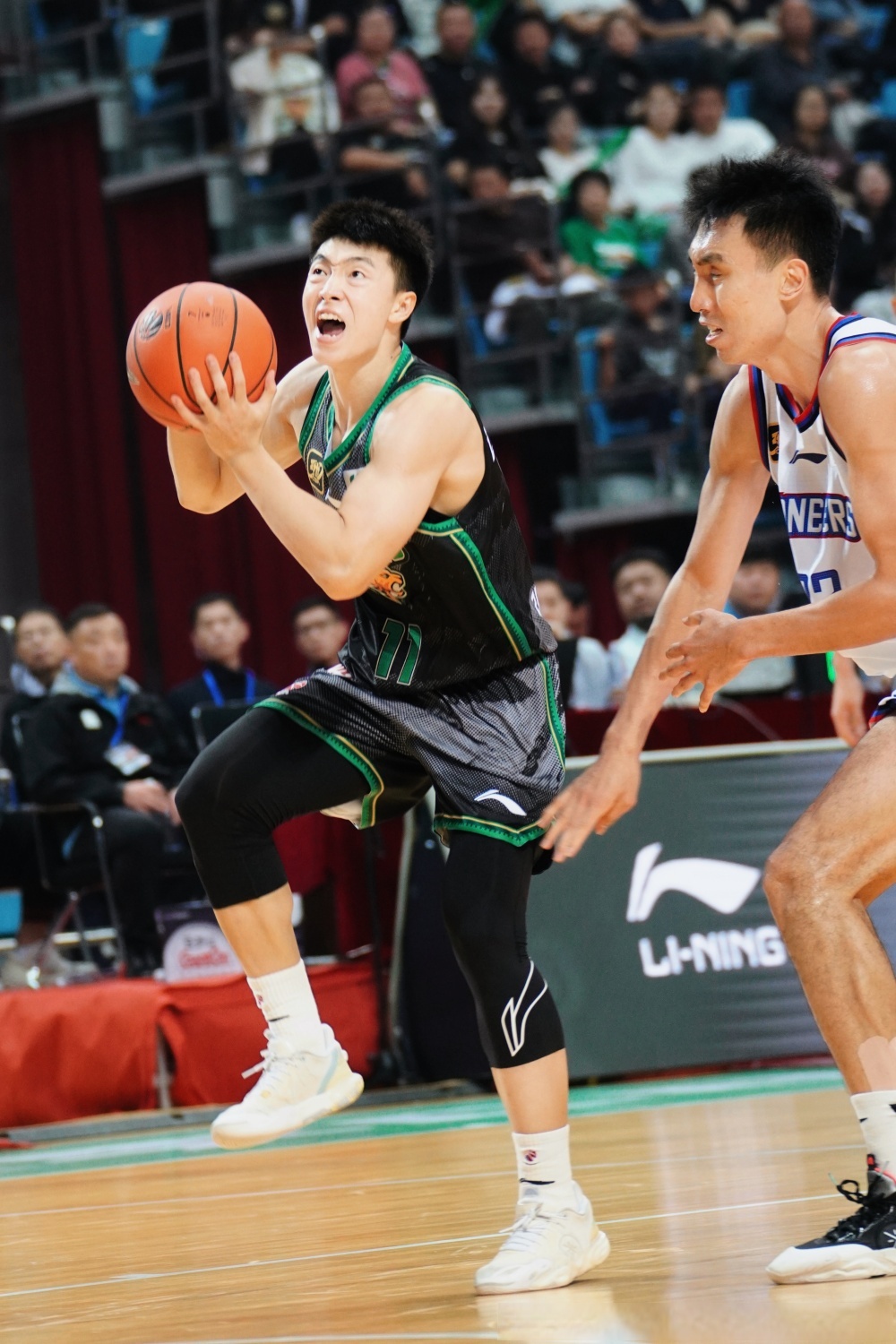 包含今晨CBA季后赛传出新动向，辽宁本钢单刀错失，管理层表态——目标明确，赛程密集仍需轮换的词条